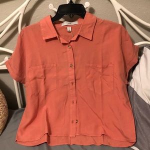 Peach, cropped button up shirt